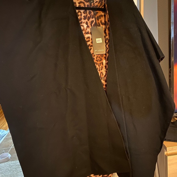 NWT ST. JOHN black and leopard print cape, petite small - Picture 3 of 4